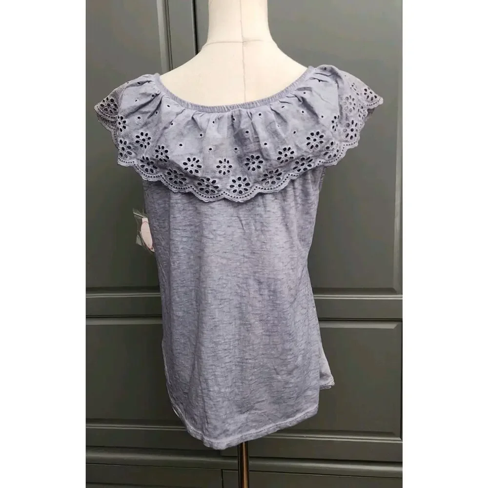 Girls Clothing Lot 3 Pieces Sz 18 Plus/20 Jeans & 2 Tops (1 New Top)